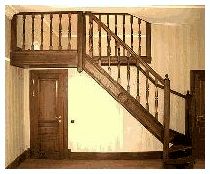 Лестницы деревянные 